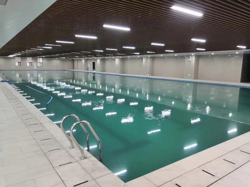 湖北省潜江市高新小学泳池采用爱克泳池设备