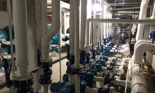 酒店泳池设备机房