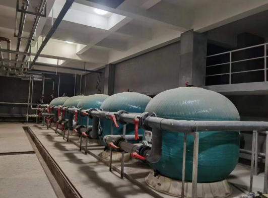 爱克侧式过滤砂缸